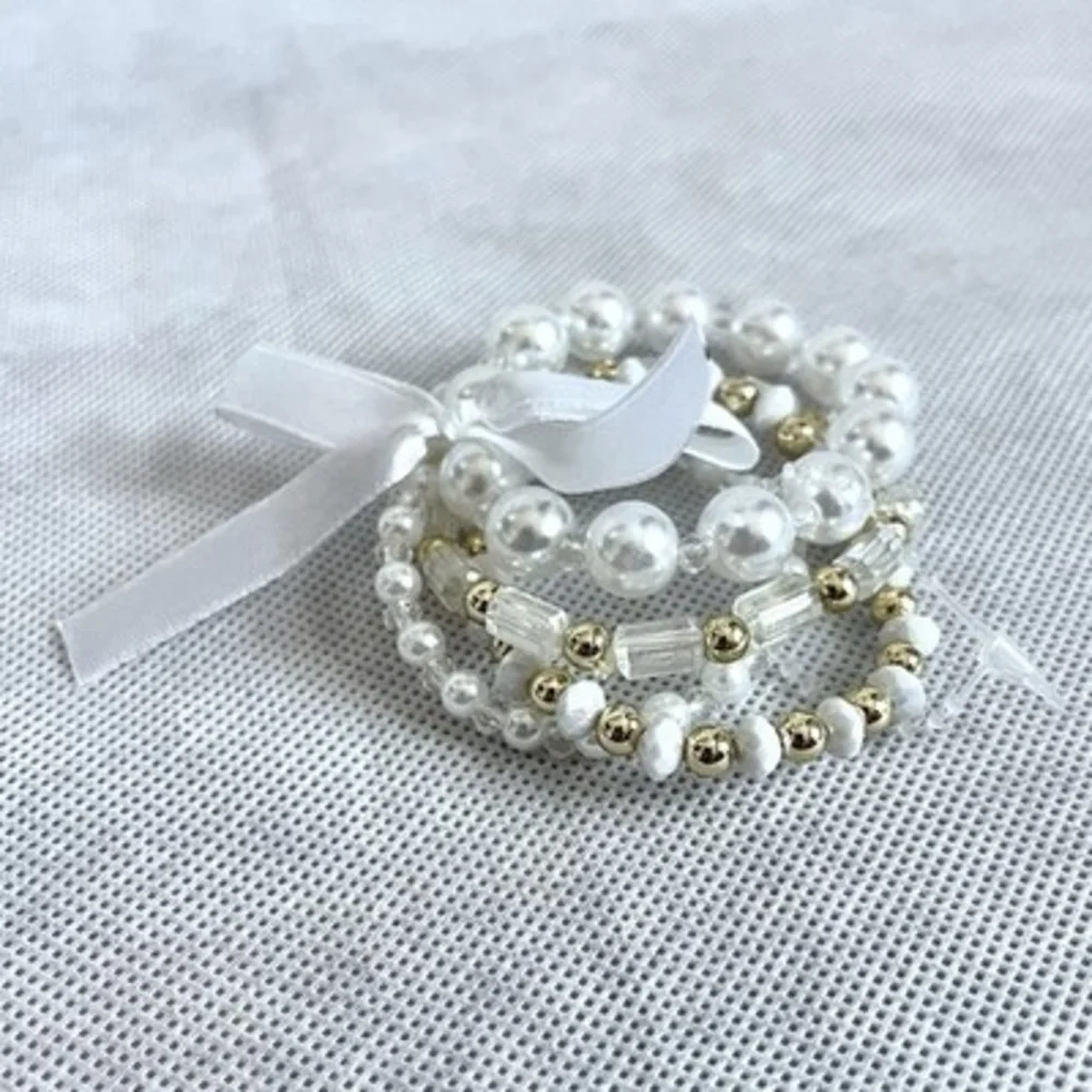 Layered Beaded Three  White Pearl Ribbon Bow Bracelet Wedding Accessories NWOT